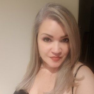 Meet your Posher, Yolanda